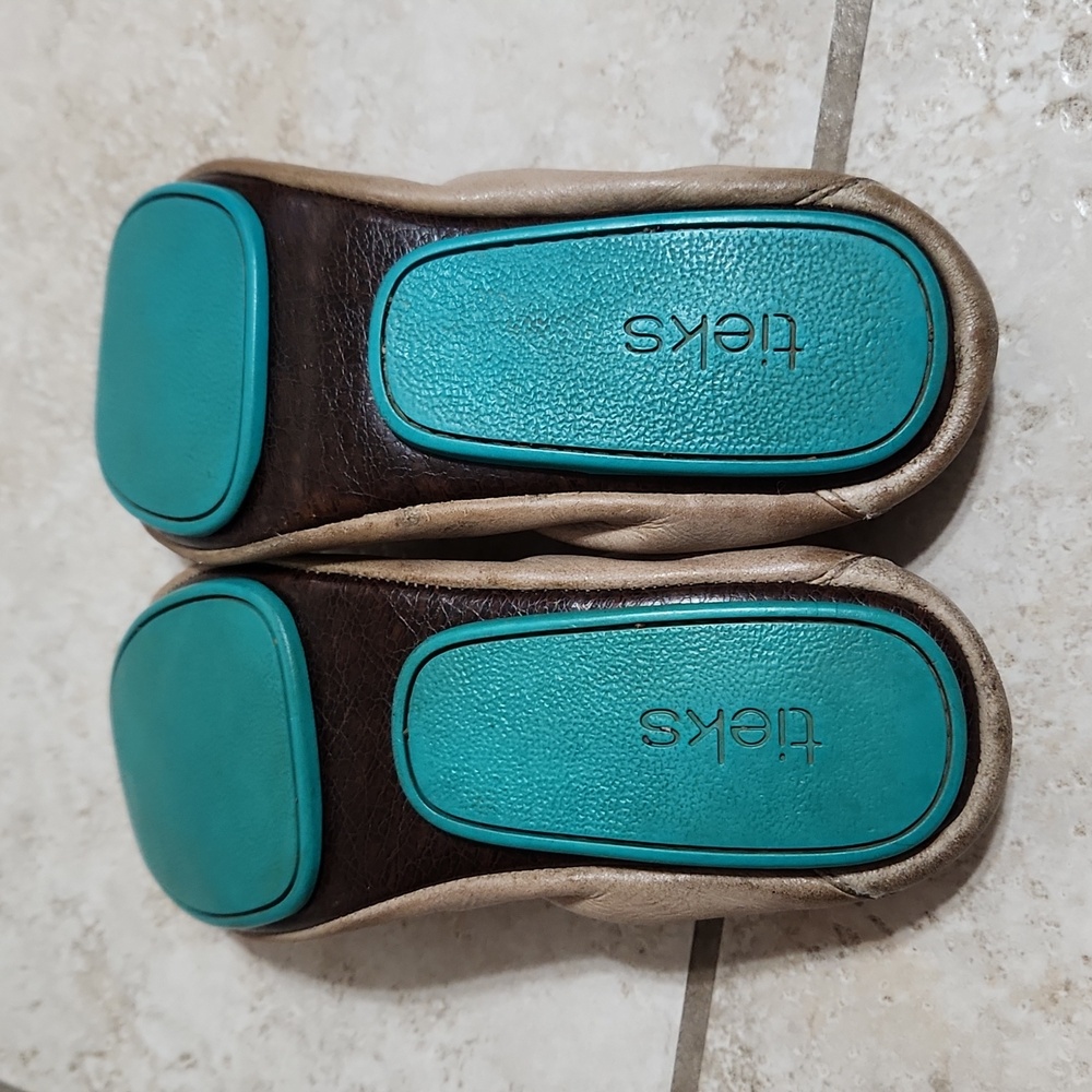 TIEKS flats Size 7 - Picture 7 of 10